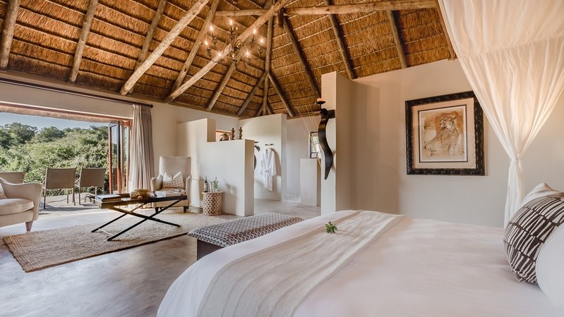 Bukela Game Lodge Luxury Suite (1)