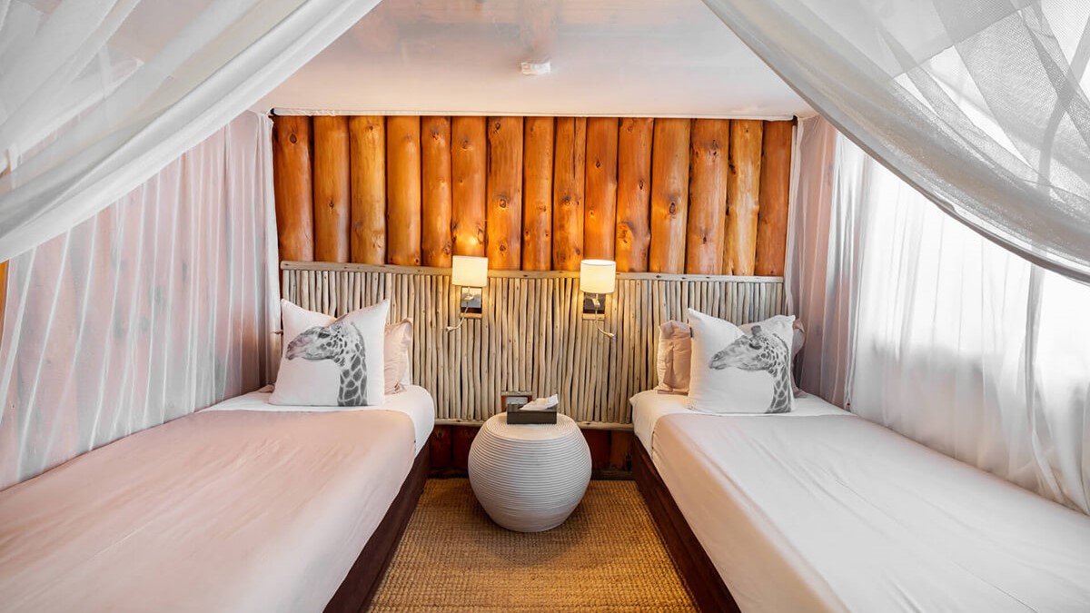 Rhino River Lodge (14)